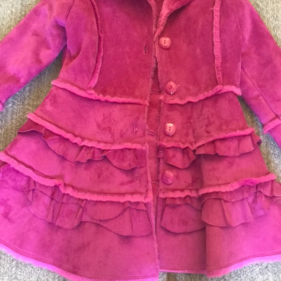 Pink fur jacket!! - Picture 3 of 4